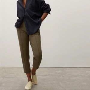 Everlane - The Dream Pant in Dark Forest Size S - Tailored Look, Sweatpant Feel